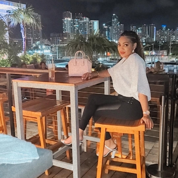 Personal Luxury Assistant - Picture 8 of 12